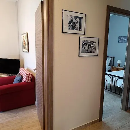 טריקלה Panos House - High Luxury Apartment מראה חיצוני תמונה